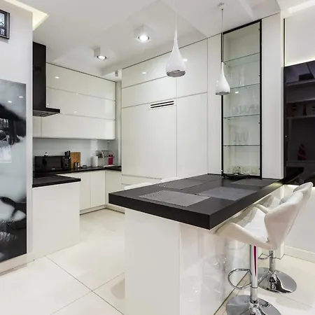 White Апартаменти