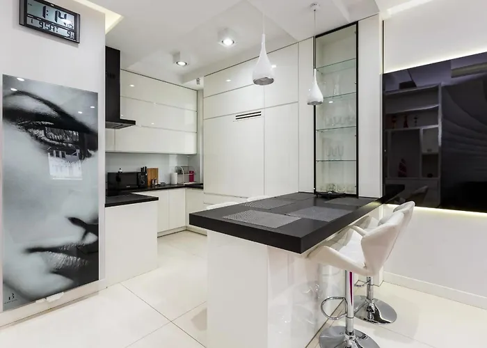 Trojmiejskie - White By The Апартаменты