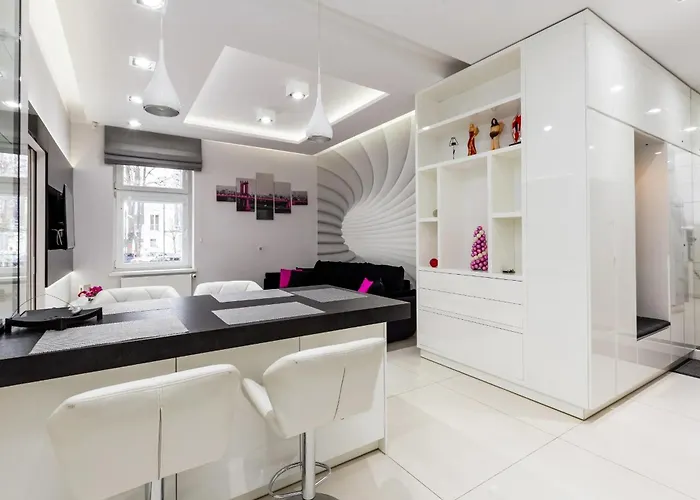 Trojmiejskie - White By The Апартаменты